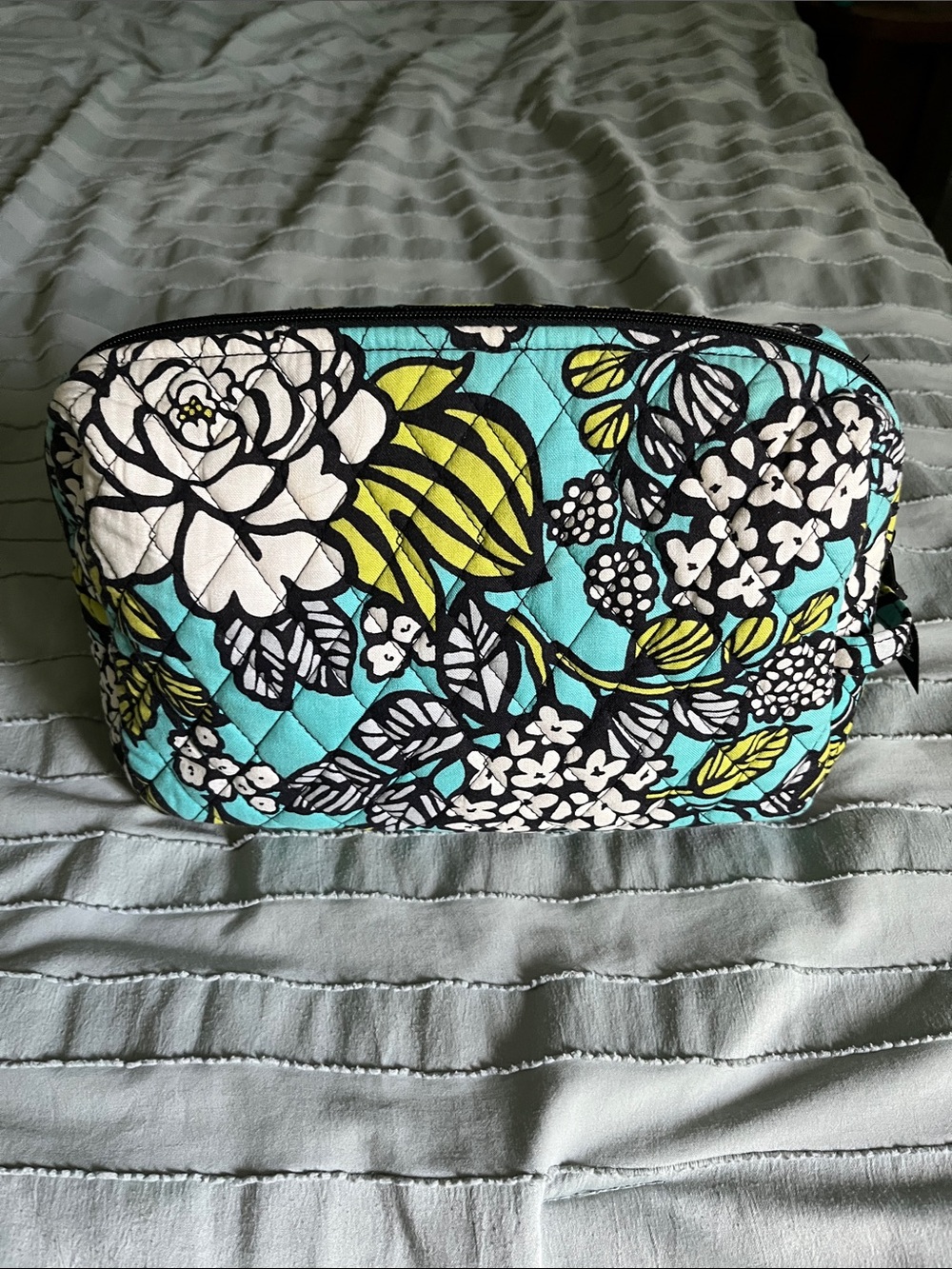 Vera Bradley Floral Large Cosmetic Bag in  Retired Floral Pattern